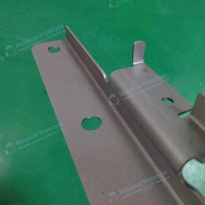 Dienstleistung für die schnelle Prototypenfertigung von Fahrzeugen mit Bogen von Blech