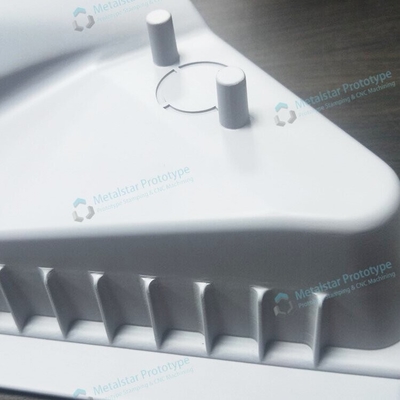 Schnellwertiger CNC-Plastikprototyp für Geländemotorräder