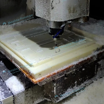Prototyp für die CNC-Bearbeitung von Kunststoff aus ABS, der für Automobilmaschinen verwendet wird